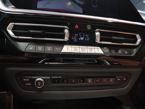 Used 2022 BMW Z4 sDrive30i w/ Driving Assistance Package image 68