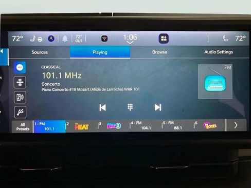 Used 2025 Jeep Wrangler Unlimited Sahara w/ Safety Group AWD/4WD image 14