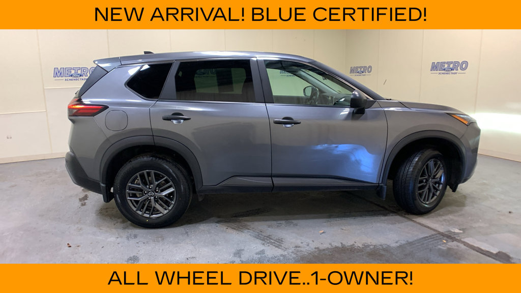 Used 2023 Nissan Rogue S AWD/4WD image 2