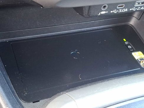 Used 2024 Subaru Crosstrek 2.5i Limited image 24