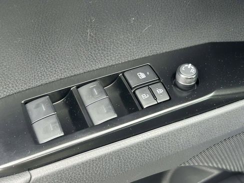 New 2026 Toyota Camry SE FWD image 18