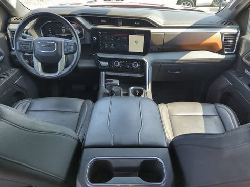 Used 2023 GMC Sierra 1500 Denali AWD/4WD image 14