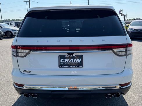 Used 2022 Lincoln Aviator Reserve w/ Equipment Group 201A AWD/4WD image 6