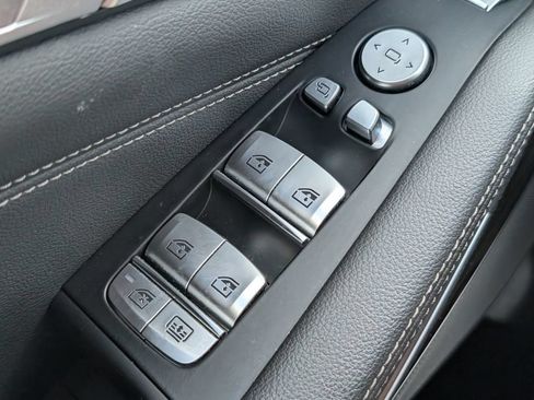 Used 2021 BMW X7 M50i AWD/4WD image 11