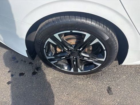 Used 2023 Kia K5 GT-Line image 46