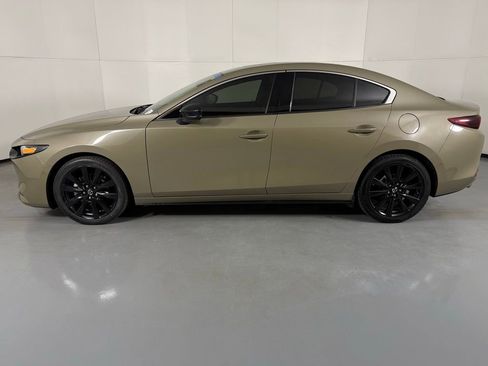 Used 2024 MAZDA MAZDA3 s image 6