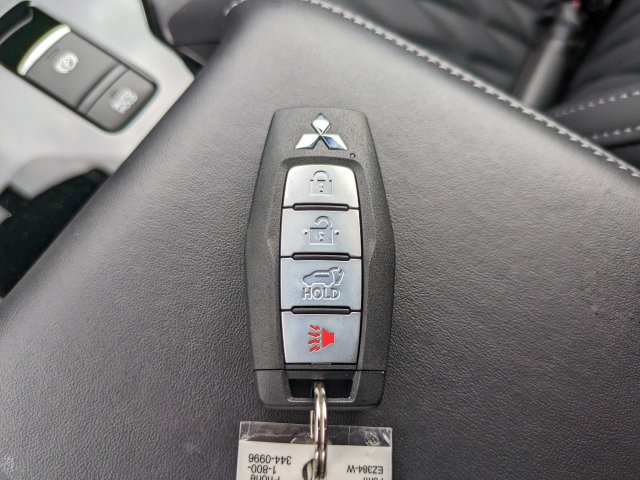 New 2026 Mitsubishi Outlander SEL AWD/4WD image 34