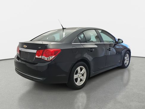 Used 2011 Chevrolet Cruze LT w/ RS Package image 5