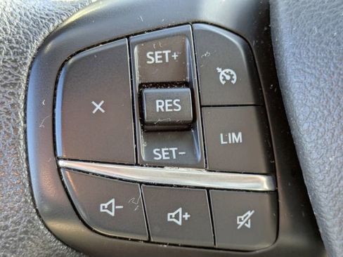 Certified 2024 Ford Transit 350 XLT image 24