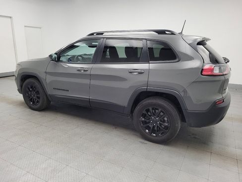 Used 2023 Jeep Cherokee Altitude Lux image 3