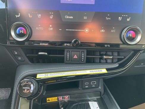 New 2026 Lexus NX 350 350h LUXURY AWD image 21