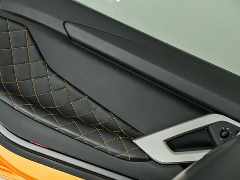 Used 2016 Lamborghini Aventador LP 700-4 image 19