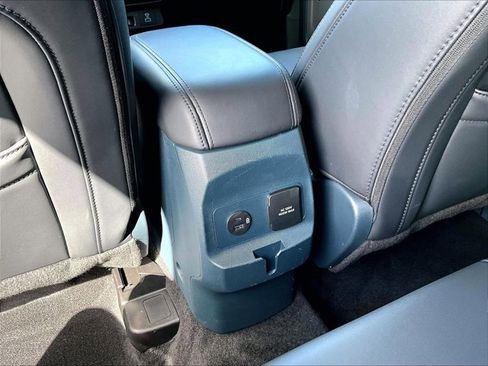 Used 2024 Ford Maverick Lariat w/ Black Appearance Package image 22