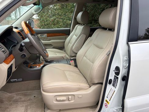 Used 2006 Lexus GX 470 image 28