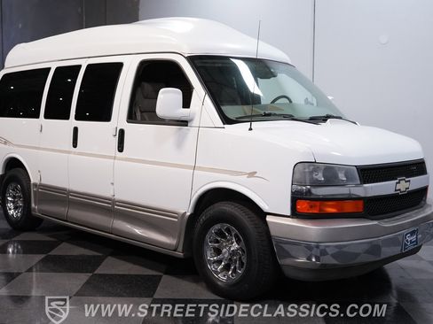 Used 2007 Chevrolet Express 1500 w/ Preferred Equipment Group RWD image 14