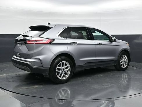 Used 2024 Ford Edge SEL AWD/4WD image 2