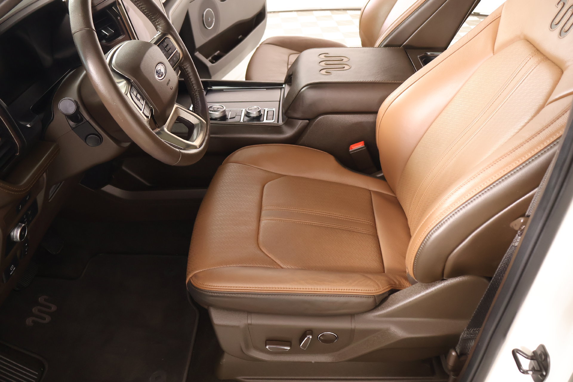 Used 2022 Ford Expedition King Ranch AWD/4WD image 11