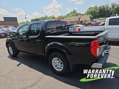 Used 2017 Nissan Frontier SV w/ SV Value Truck Package AWD/4WD image 5
