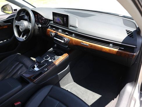 Used 2019 Audi A4 2.0T Premium Plus AWD/4WD image 18