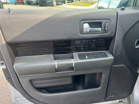 Used 2013 Ford Flex SEL AWD/4WD image 20