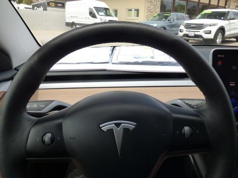 Used 2023 Tesla Model 3 Standard Range RWD image 25