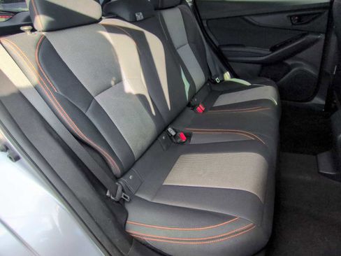 Used 2019 Subaru Crosstrek 2.0i Premium image 21