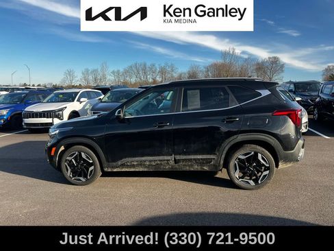 Certified 2023 Kia Seltos S image 8