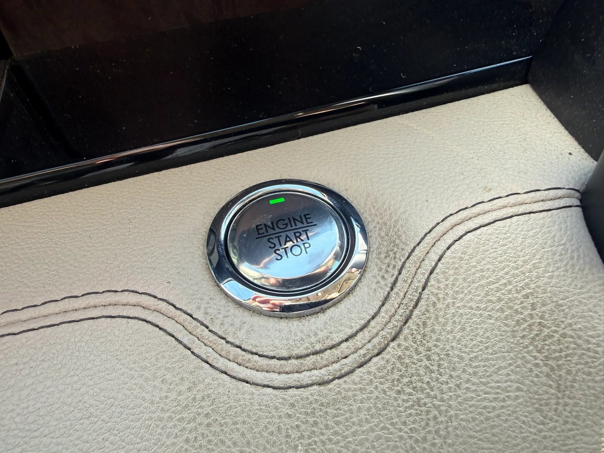 Used 2019 Lincoln Navigator Reserve w/ Cargo Package AWD/4WD image 26