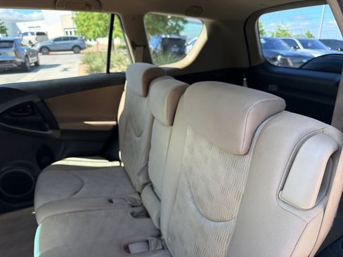 Used 2010 Toyota RAV4 2WD w/ Base L4 Extra Value Pkg image 30