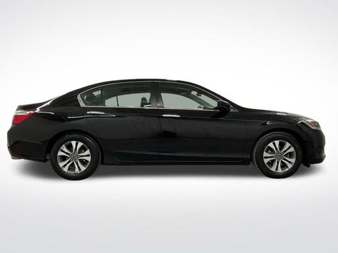 Used 2015 Honda Accord LX image 28