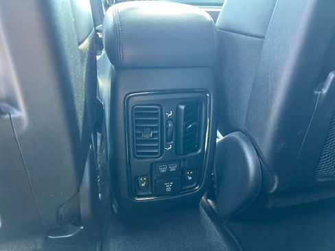 Used 2019 Dodge Durango R/T w/ Trailer Tow Group IV AWD/4WD image 36