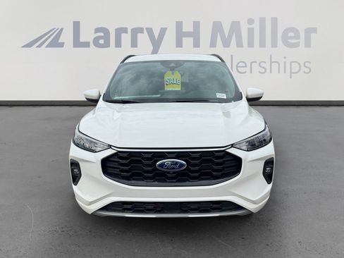 New 2024 Ford Escape ST-Line Select w/ Tech Pack #2 image 8