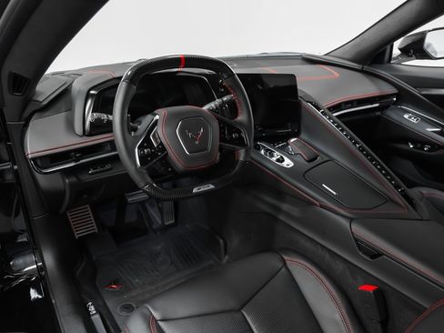 Used 2025 Chevrolet Corvette Z06 image 65