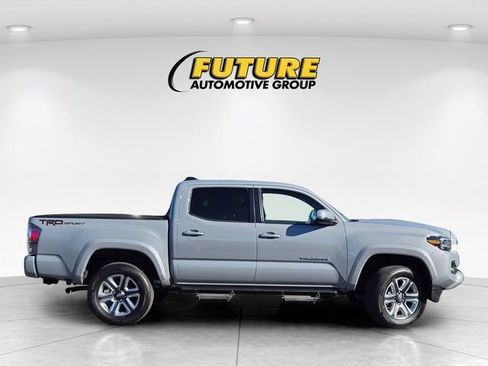Certified 2021 Toyota Tacoma TRD Sport w/ Technology Package RWD image 4