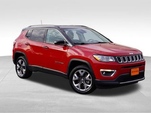 Certified 2019 Jeep Compass Limited image 1