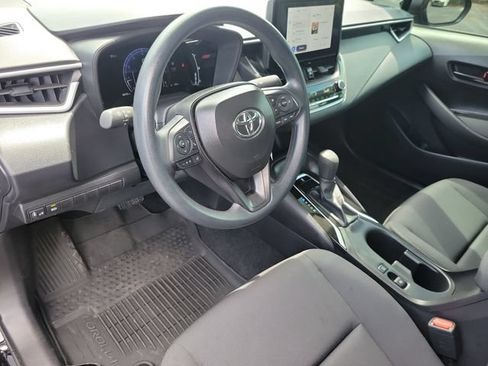 Used 2026 Toyota Corolla LE FWD image 19