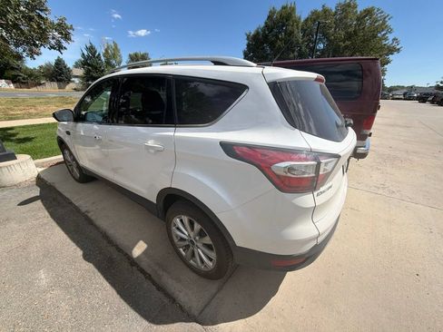Used 2017 Ford Escape Titanium AWD/4WD image 3