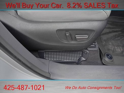 Used 2023 Toyota Sienna Limited AWD/4WD image 24