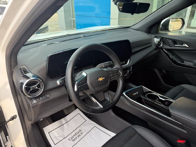Used 2025 Chevrolet Equinox LT w/ Convenience Package II AWD/4WD image 11