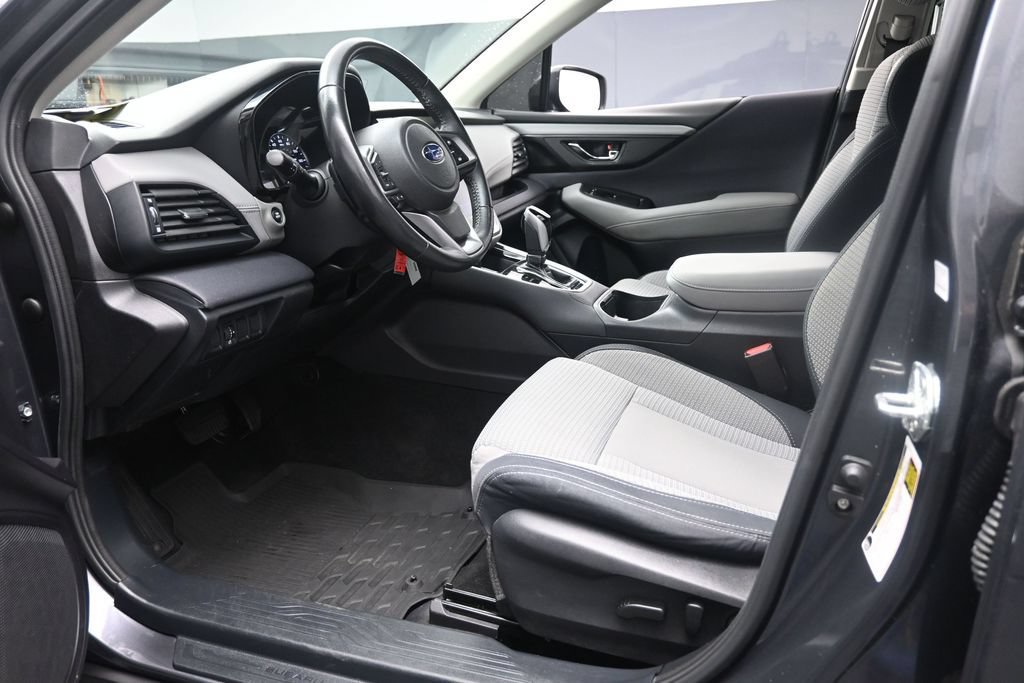 Used 2021 Subaru Outback Premium AWD/4WD image 17