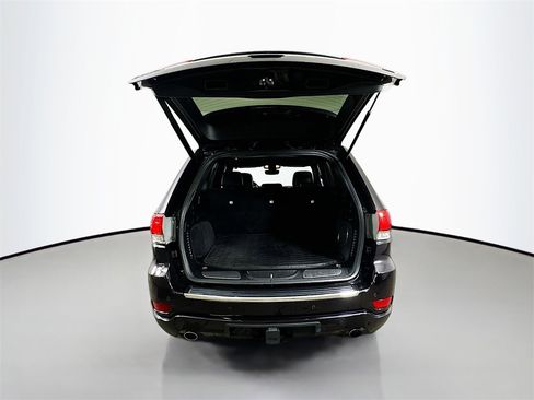 Used 2021 Jeep Grand Cherokee Overland image 37