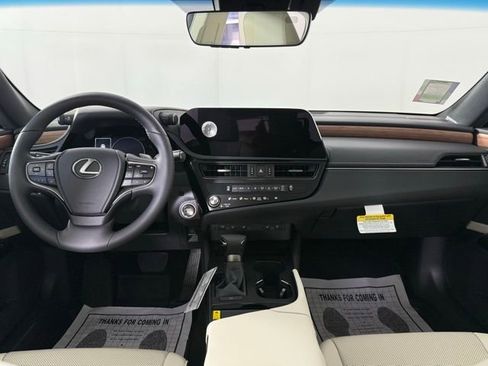 New 2025 Lexus ES 350 w/ Premium Package image 23