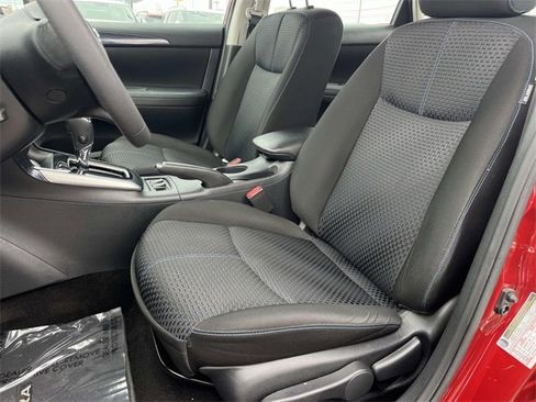Used 2017 Nissan Sentra SR image 21