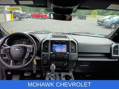 Used 2017 Ford F150 XLT w/ Equipment Group 302A Luxury AWD/4WD image 18