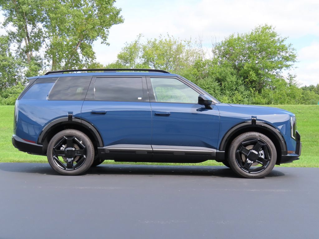 New 2027 Kia Telluride X-Line SX Prestige w/ Towing Package AWD/4WD image 2