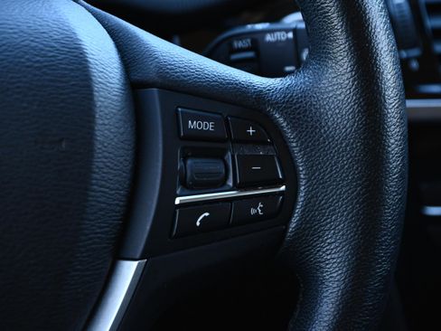 Used 2017 BMW X3 sDrive28i image 39