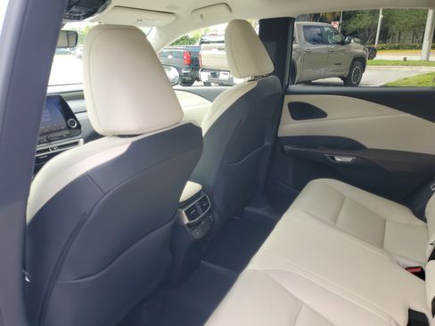 Used 2024 Lexus RX 350 FWD w/ Technology Package image 16