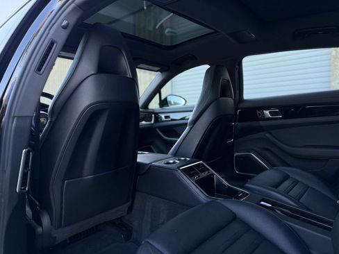Used 2018 Porsche Panamera 4S Executive AWD/4WD image 23