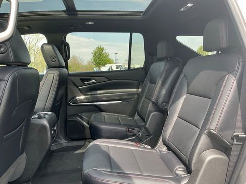 New 2026 Chevrolet Traverse Z71 w/ Driver Confidence Package AWD/4WD image 33