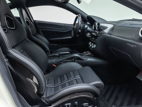 Certified 2010 Ferrari 599 GTB Fiorano RWD image 46
